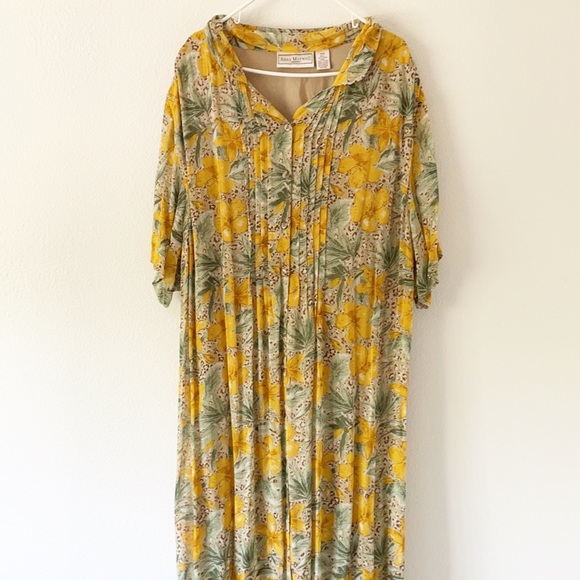Anna Maxwell Floral Maxi Dress Size 30W - Picture 2 of 10